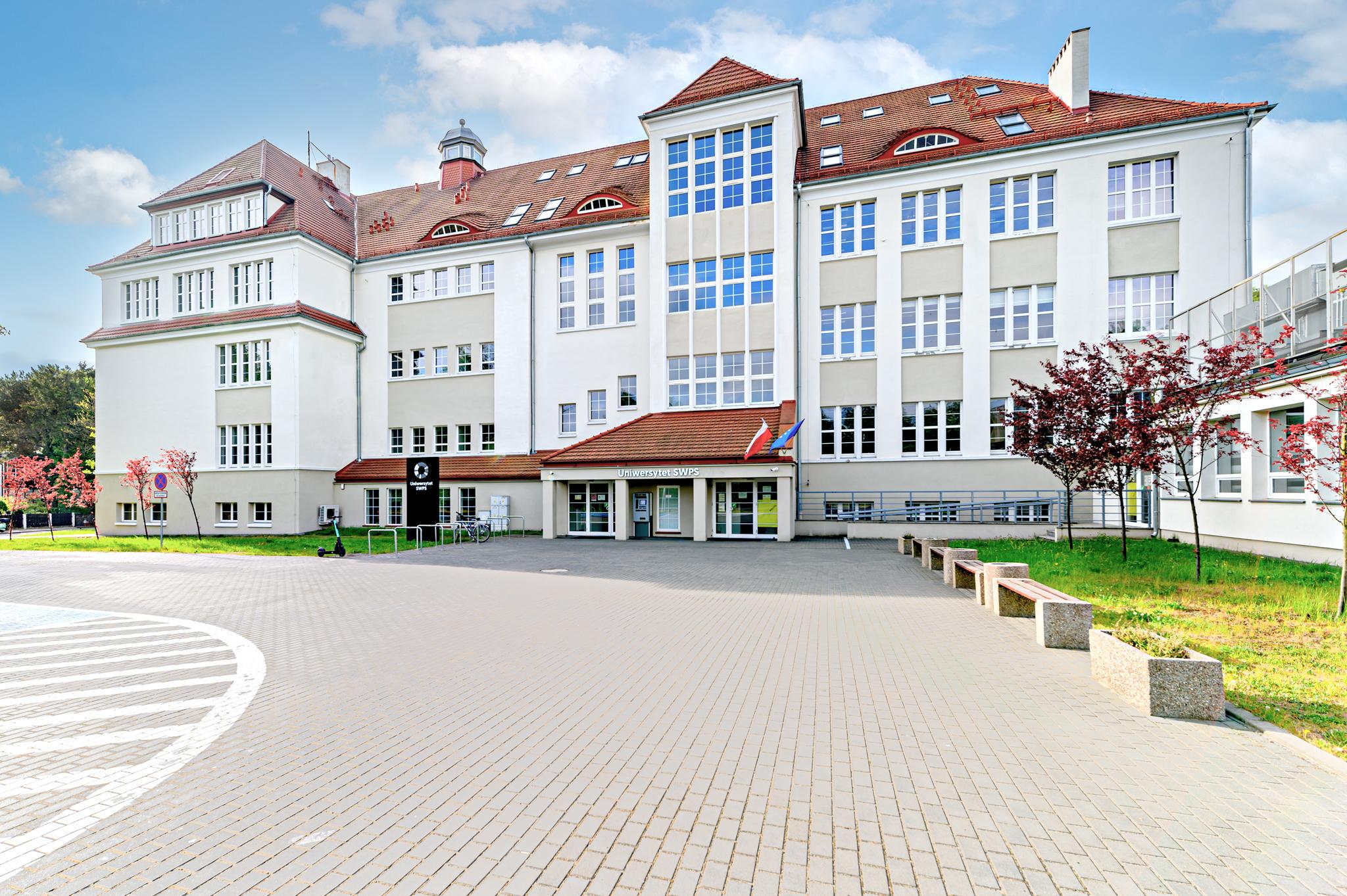 siedziba Sopot Uniwersytet SWPS