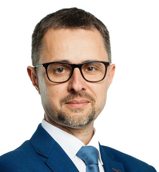 BIO Piotr Nowak
