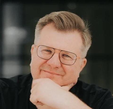 BIO Sebastian Kondracki