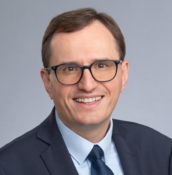 BIO Piotr Jarzyński