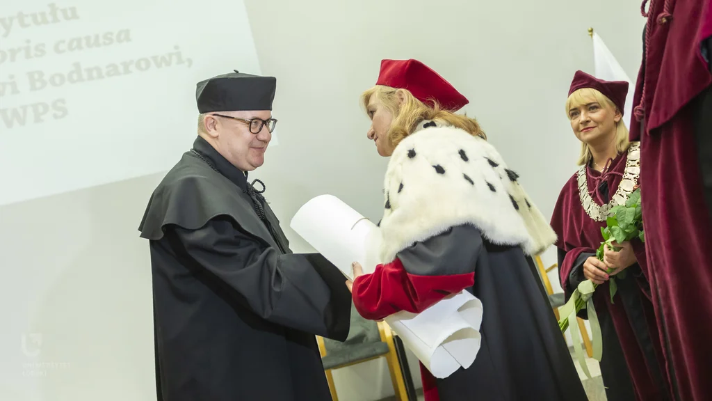 Profesor Bodnar odbiera dyplom doktora honoris causa