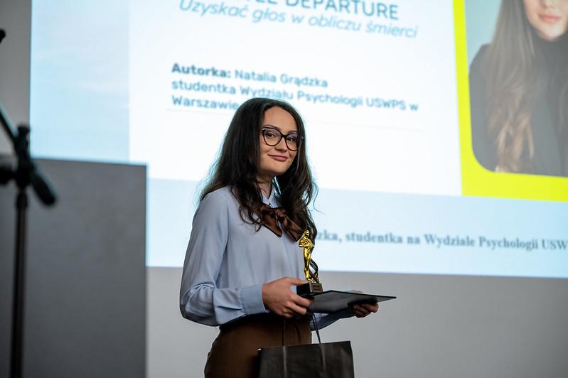 Gala finałowa VI edycji Acts of Leadership Award. Natalia Grądzka z nagrodą