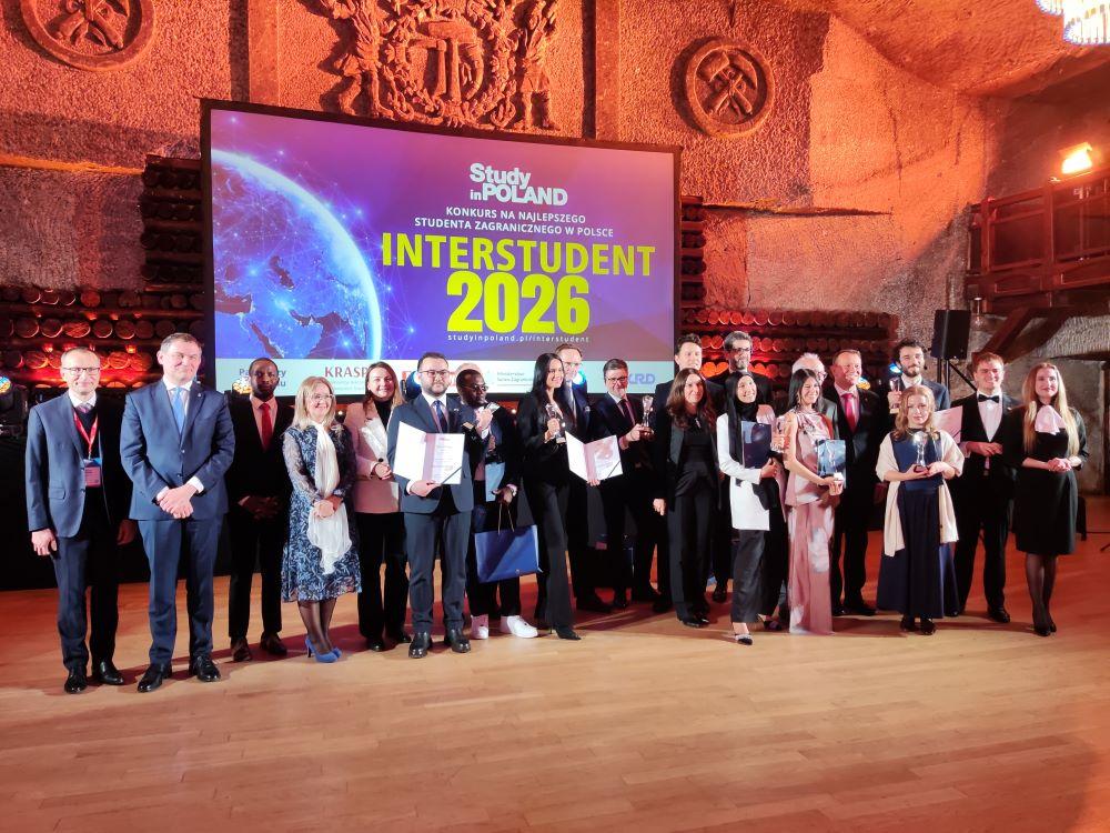 Laureaci i laureatki konkursu Interstudent 2026 na uroczystości rozdania nagród