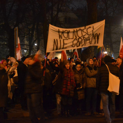 DEMRES – skuteczność dyskursywnych strategii regresu demokratycznego i odporności demokratycznej
